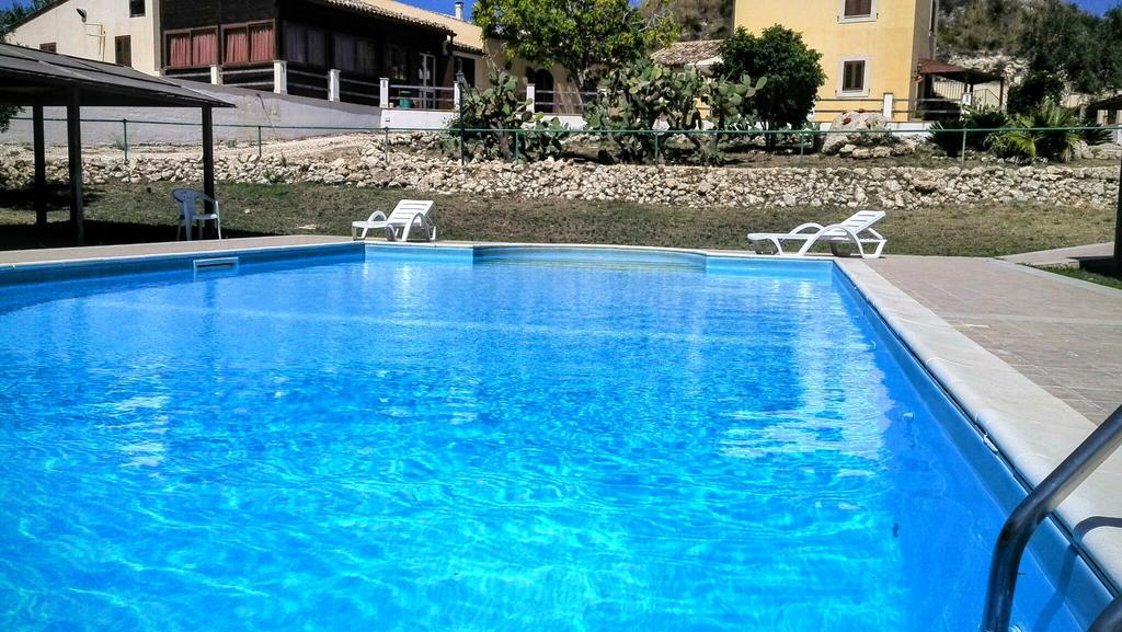 Vila Agriturismo Timpa Del Sole Noto Exteriér fotografie